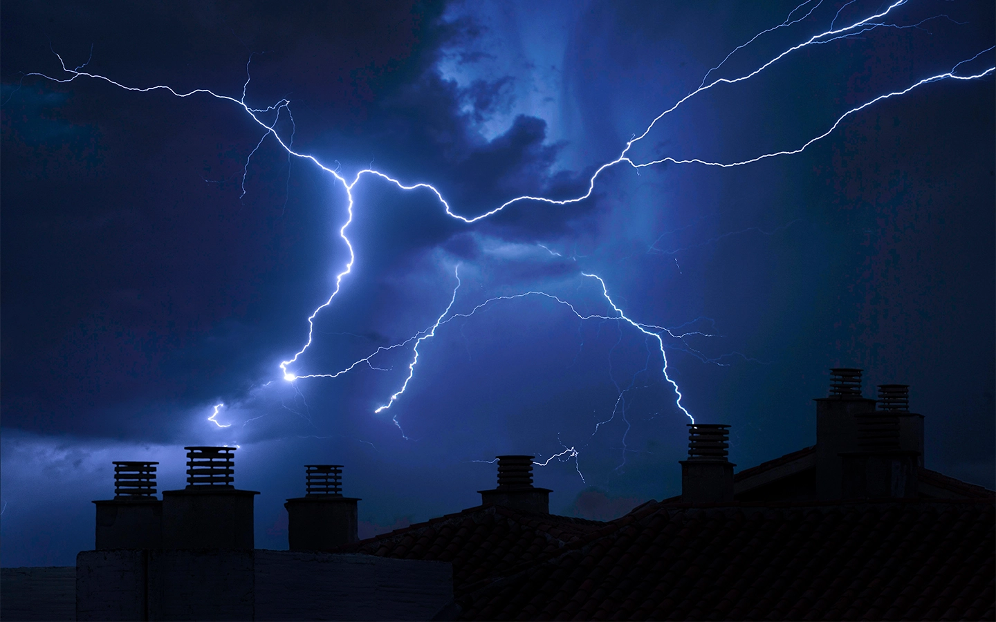 �Seguro desastre�? Veja como proteger sua casa dos riscos do clima 